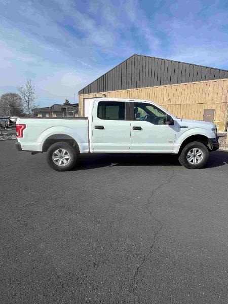 2017 FORD F150 SUPER CREW