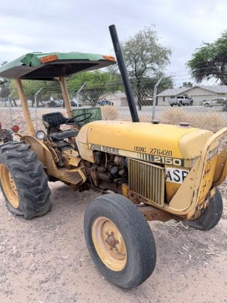 John Deere Tractor 2150