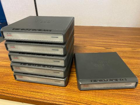 One Lot of Cisco Analog Voice Gateways (Est 6 ea)