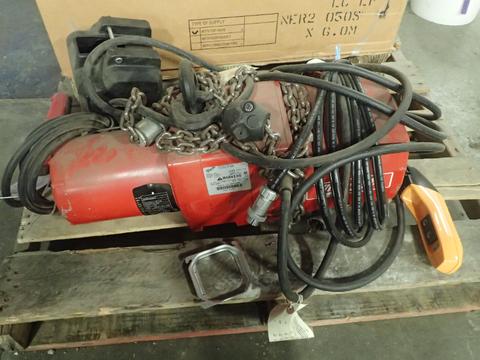 1-Ton Hoist