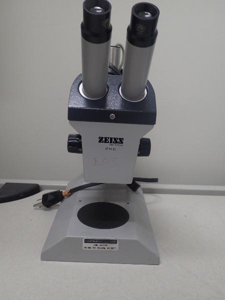 Vintage Stereo Microscope (4750)