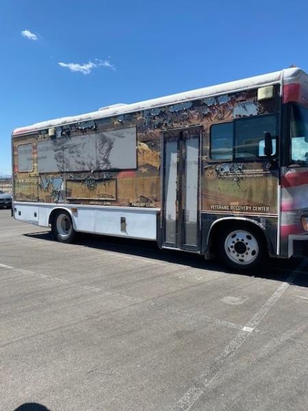 2013 FOREST RIVER 27 FOOT DUAL USE PASSENGER BUS