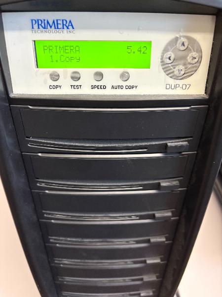 CD/DVD Duplicator