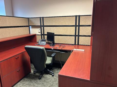 Desk Chairs (1 LOT)