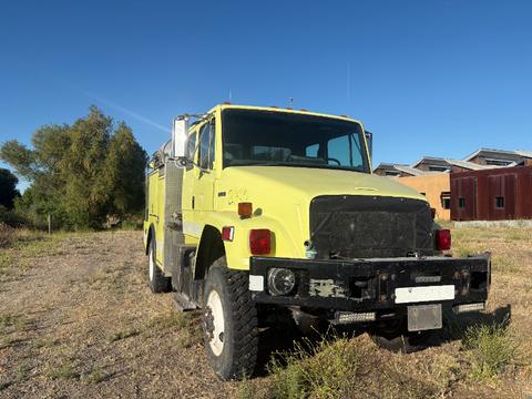 2001 Freightliner FL70 (Firetruck)