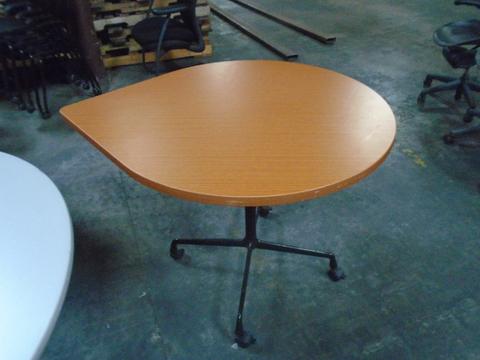 Teardrop Table