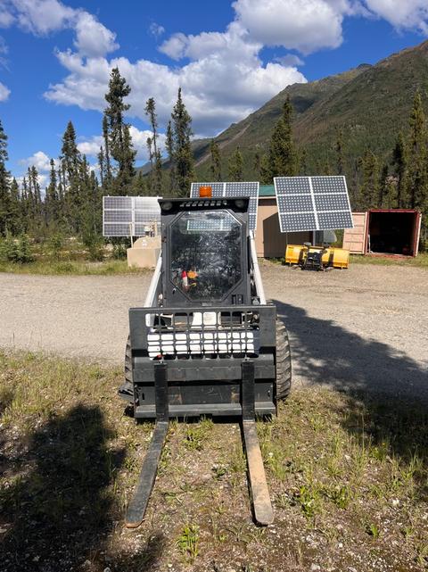 BOBCAT 743B SKID STEER