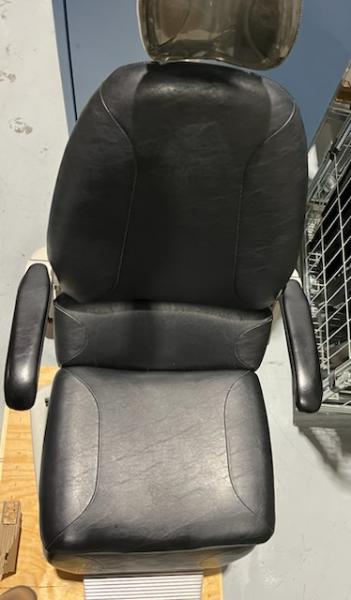 Ophthalmic Exam Chairs (4 EA)