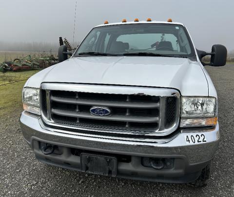 2004 Ford F-350 XLT