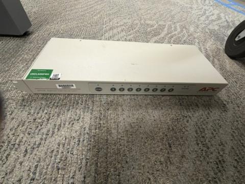KVM/Raritan Switch
