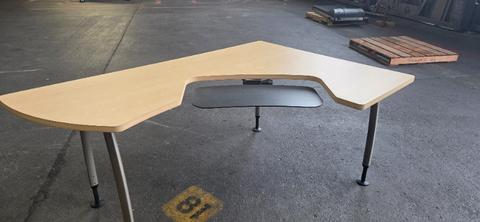 Corner Desk