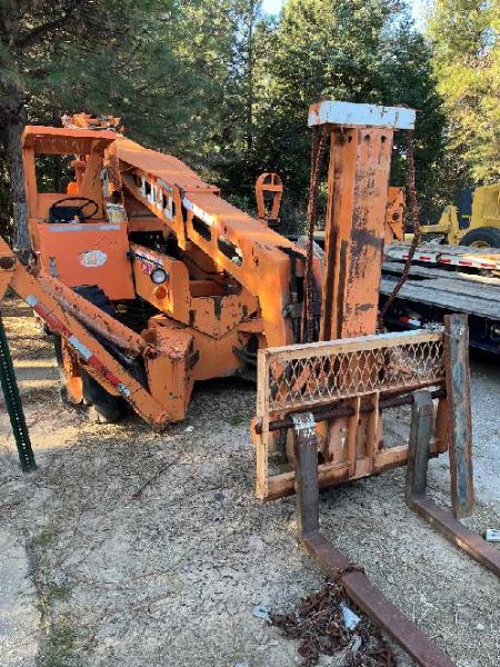 Forklift