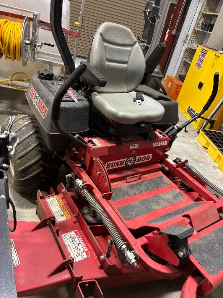 2016 Bush Hog Lawn Mower
