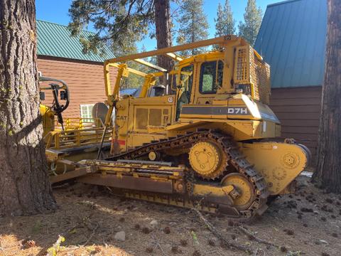 1989 Caterpillar D7H Bulldozer