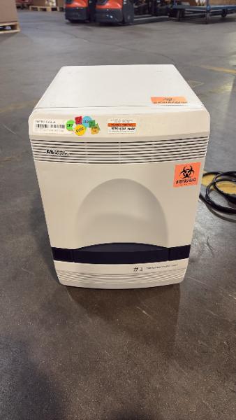 LAB ANALYZER/THERMO CYCLER