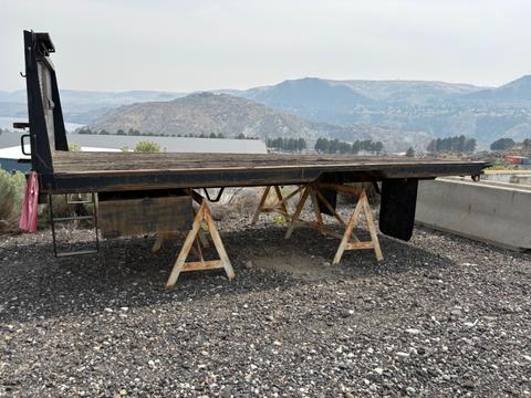 1992 8' X 16' Flatbed Frame
