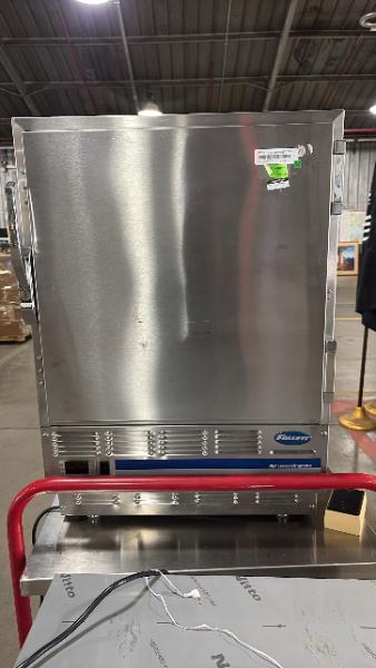 ON AND UNDER COUNTER REFRIGERATOR (2 EA)