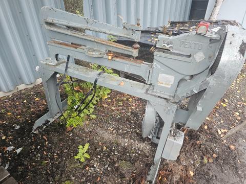 Bandsaw (1 EA)