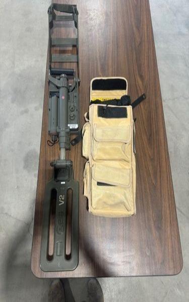 Metal Detector with Bag and Case (11 EA)