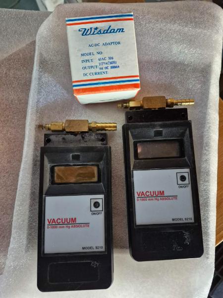 Digital Manometers