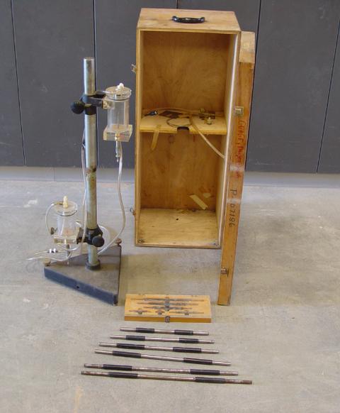 Dwyer No. 1425 Hook Gages