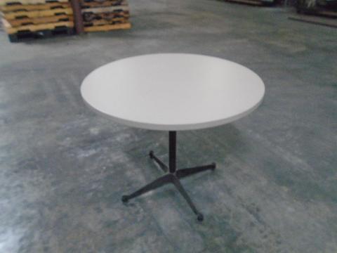 Round Table