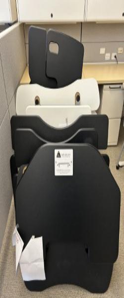 (9) Varidesk Pro Plus 36