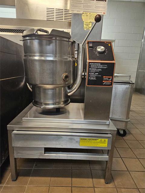 Tilt Steam Kettle