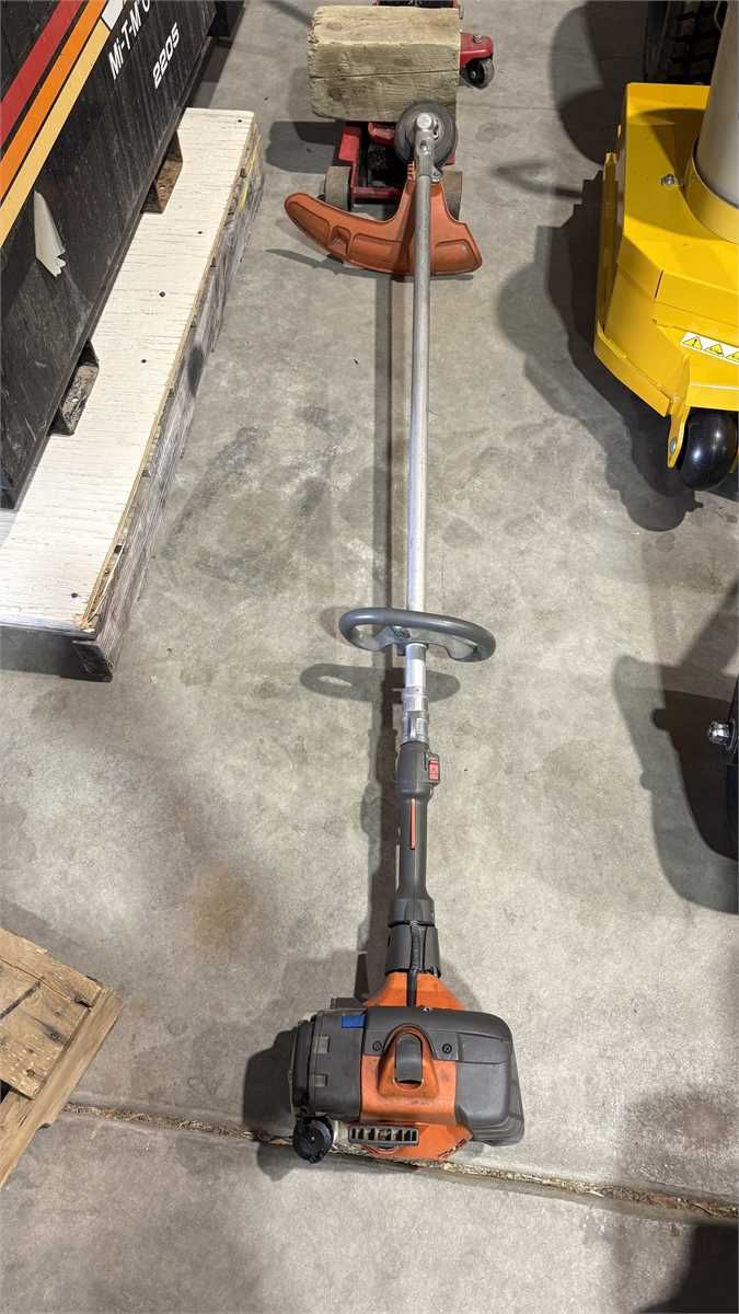 Husqvarna Gas String Trimmer / Brush Cutter - photo 1