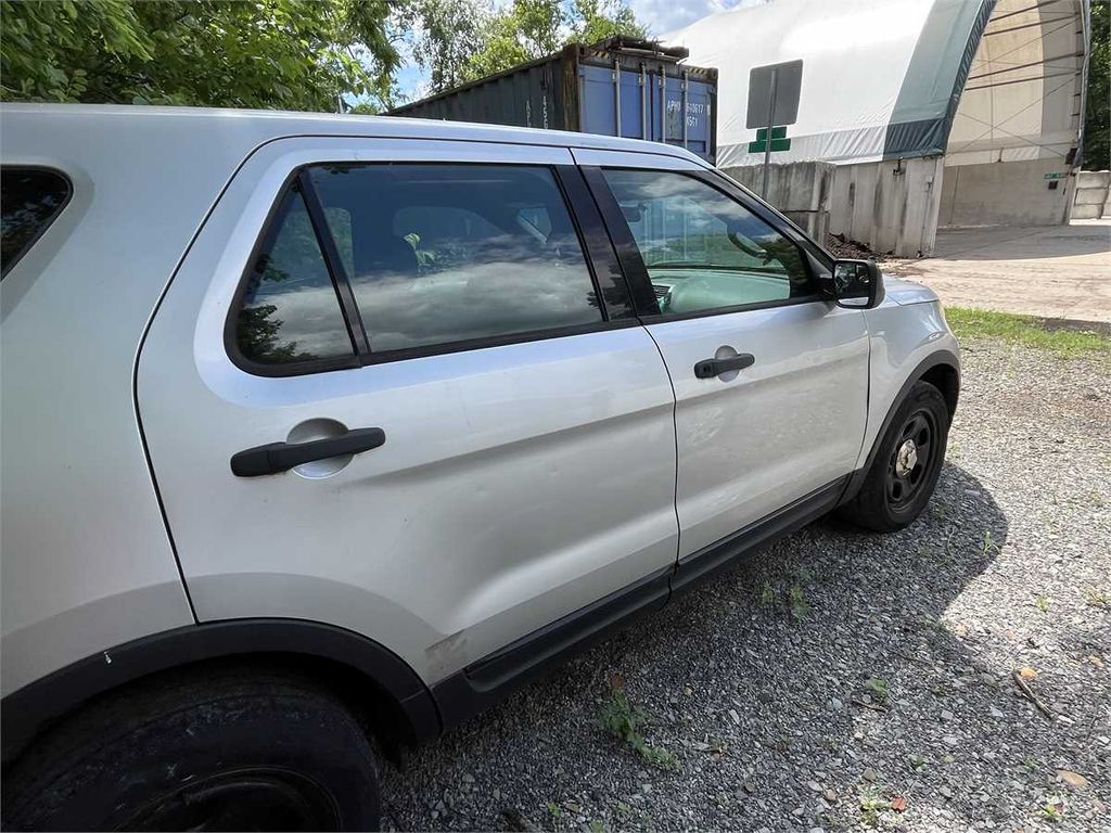 2013 Ford Explorer - photo 1