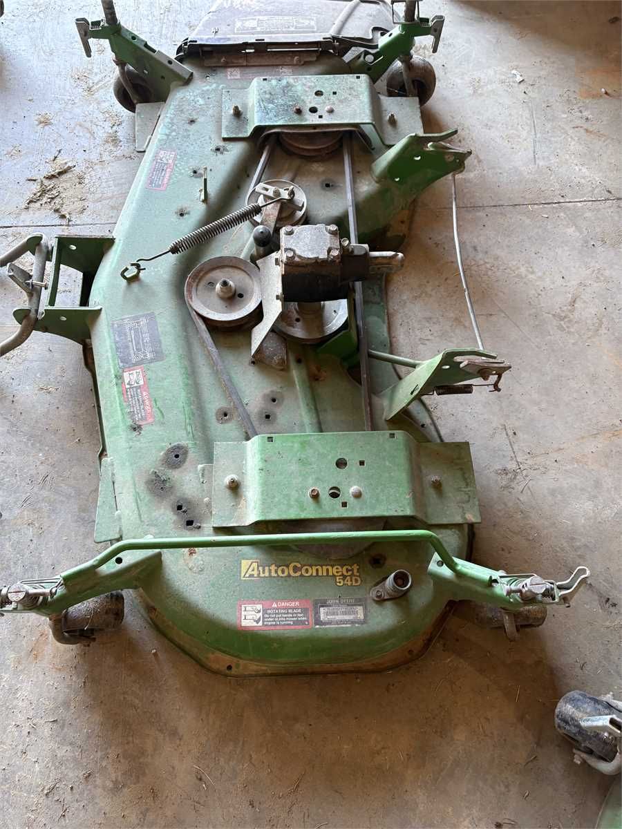 John Deere 54D Auto Connect Mower Deck – 54" – Mfg. 4/6/2015 — photo 1