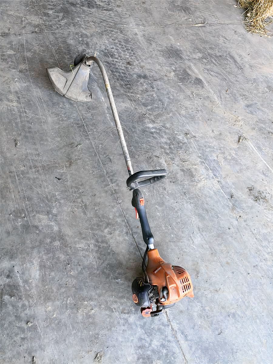 Echo GT-225 Gas String Trimmer / Weed Whacker – 21.2cc — photo 1