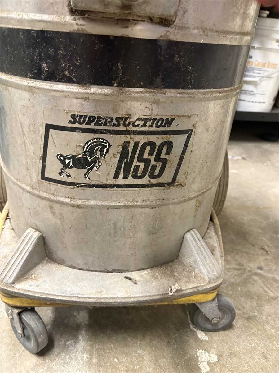 NSS Super Suction M-1 "Pig" Commercial Canister Vacuum — photo 1