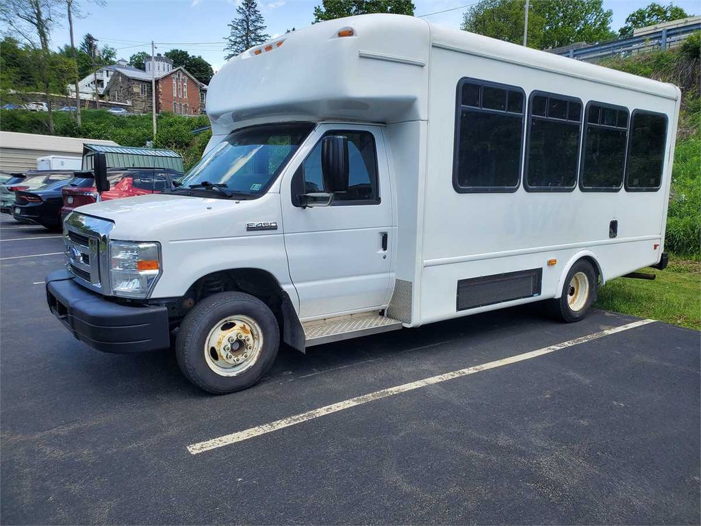 2020 Ford Bus - photo 1