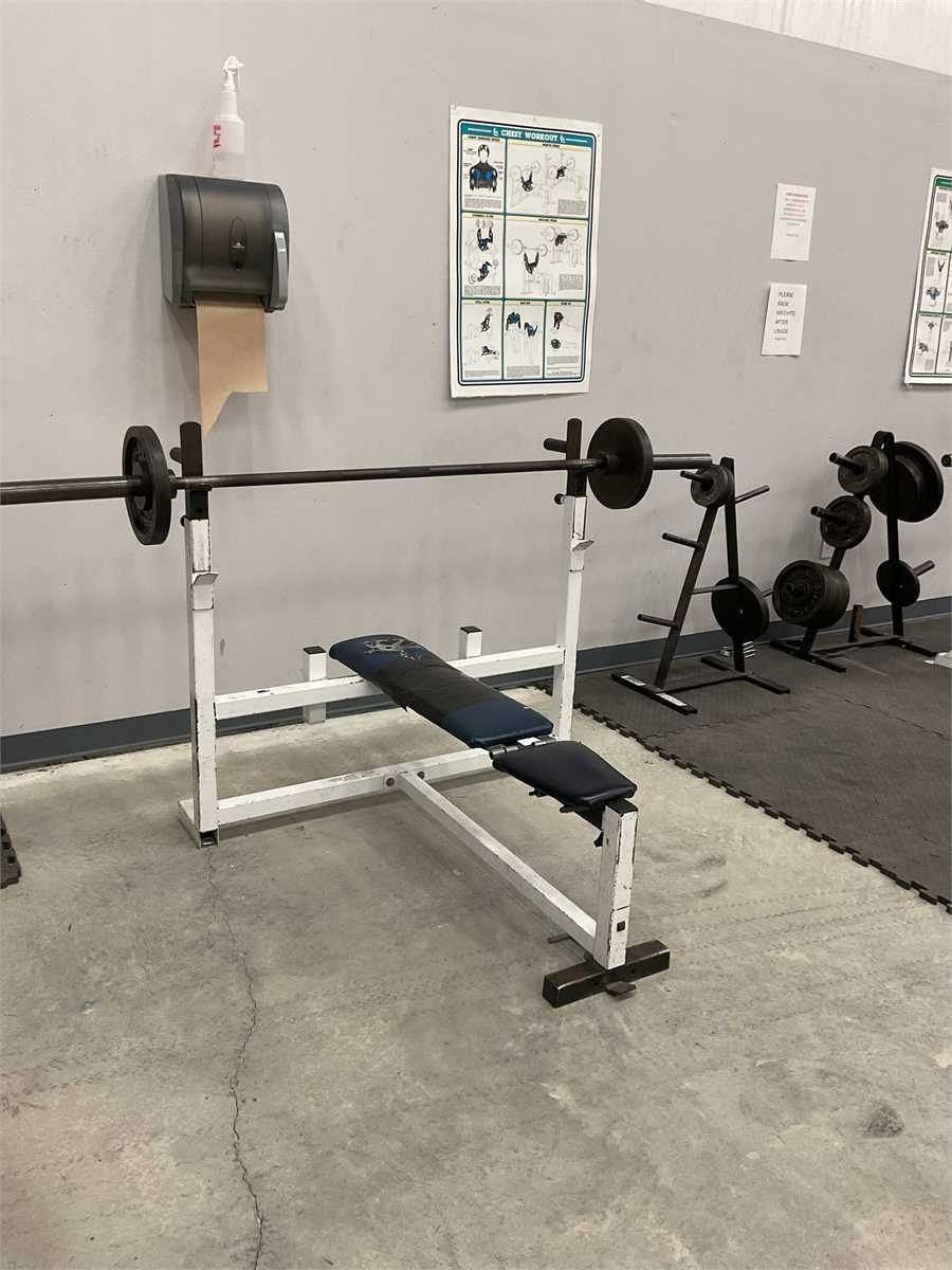 Flat Bench Press Station — photo 1