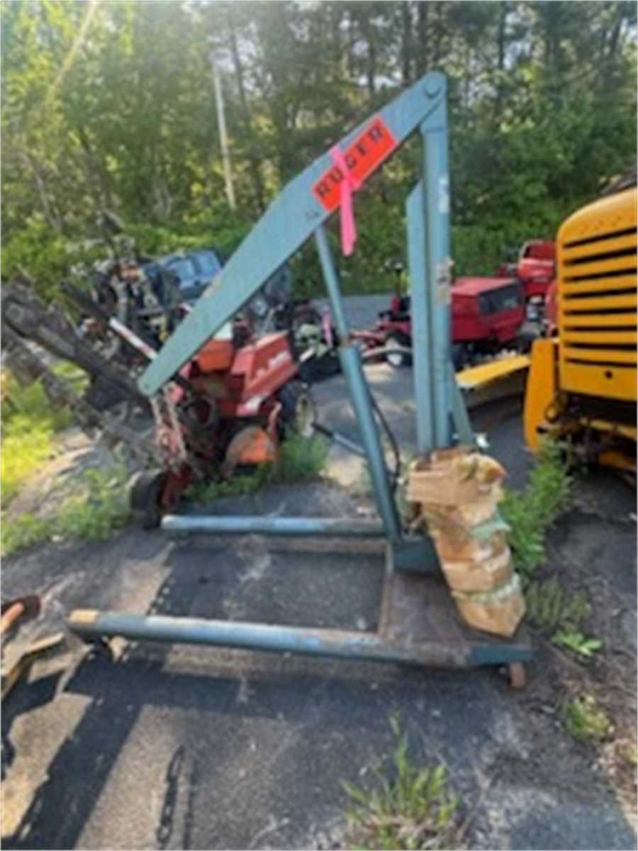 Engine Hoist — photo 1