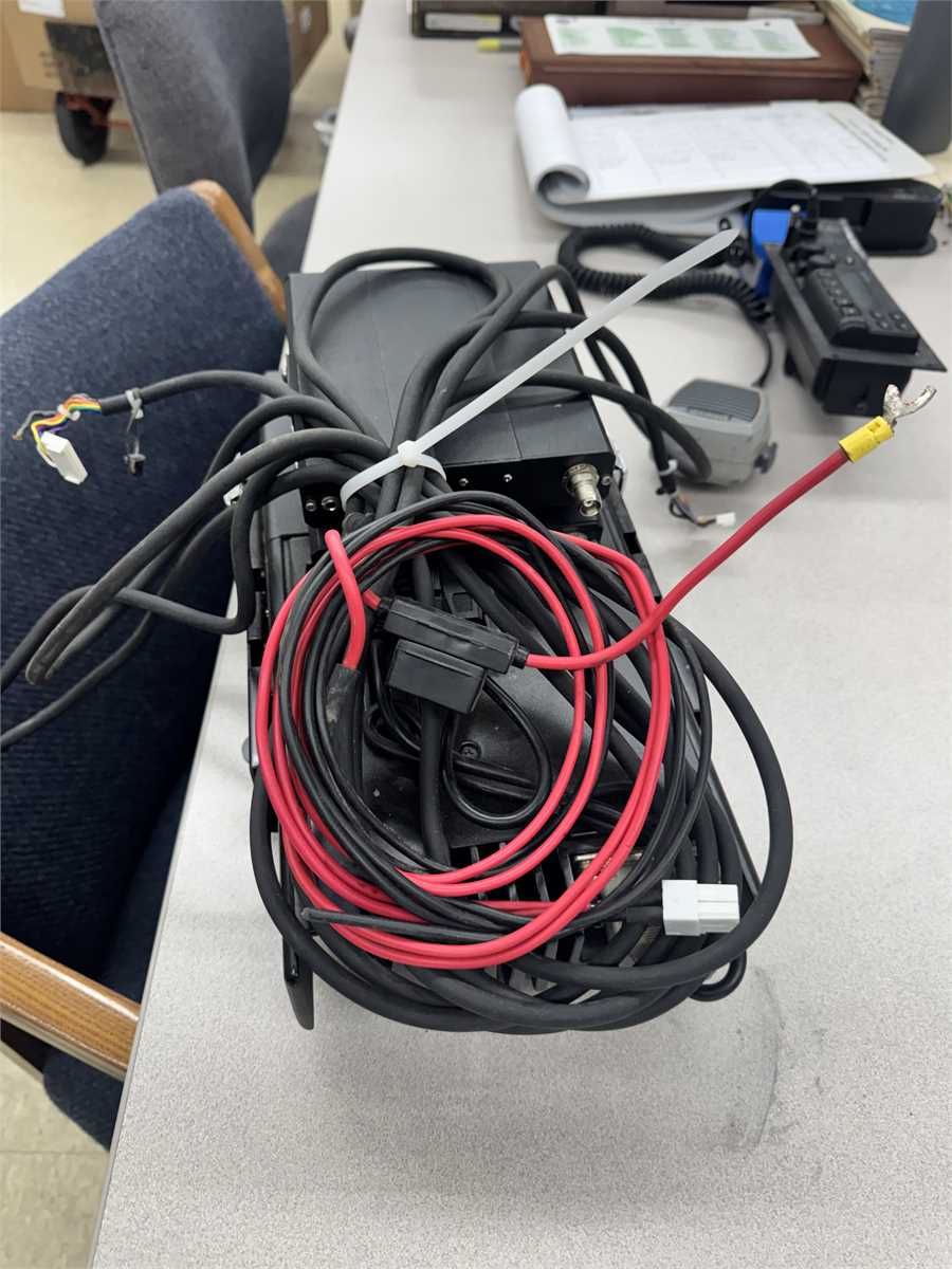 Kenwood Transceiver TK-890 with 2 Pyramid Units, 1 Kenwood Radio Head — photo 1