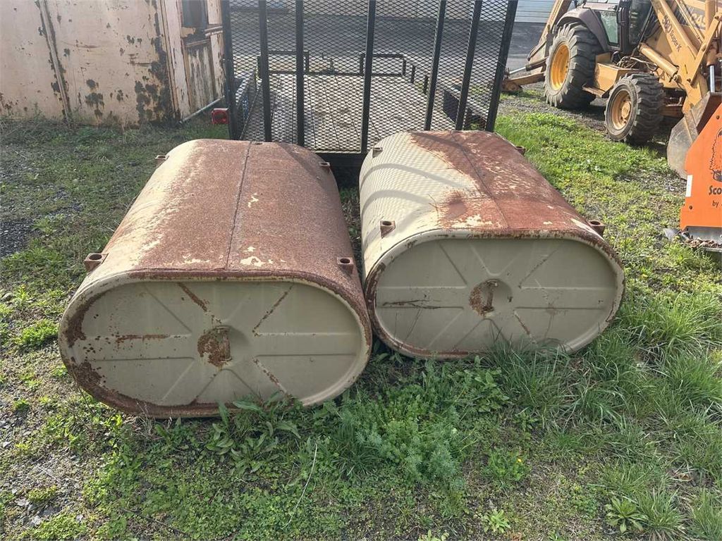 Used Heating Oil Tanks - photo 1