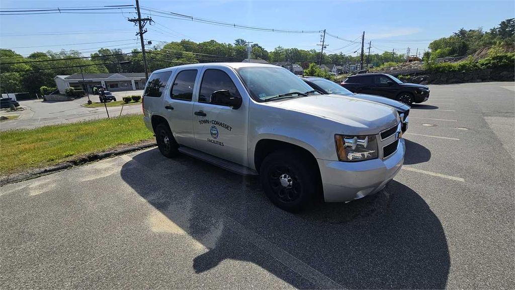 2014 Chevy Tahoe - photo 1
