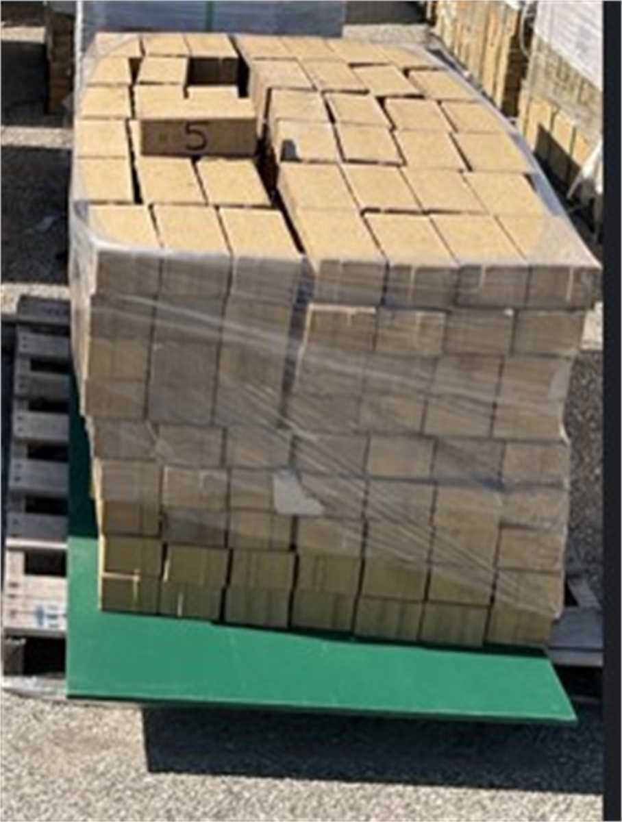 One Restacked Pallet of Clay Wheatfield Pavers (Color: Buff) 1/1 - photo 1