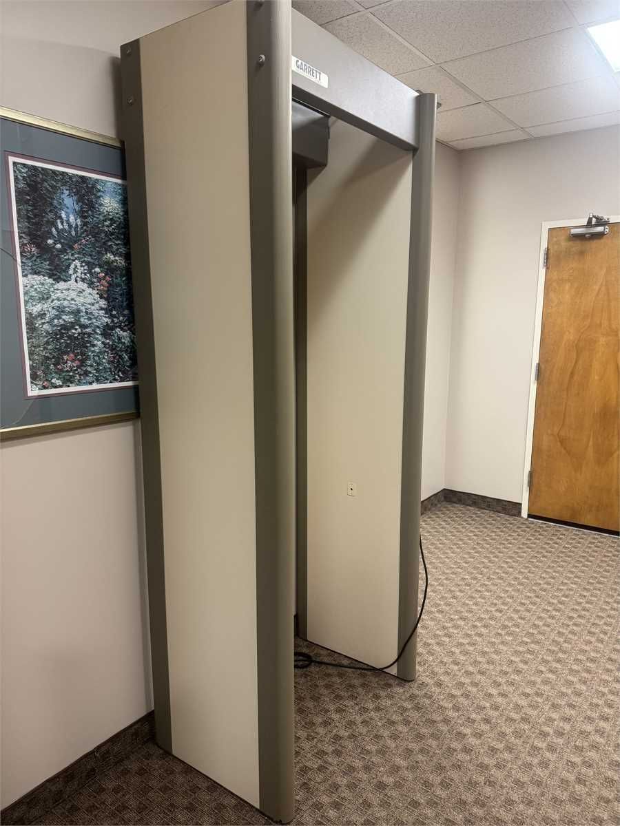 Garrett Metal Detector - photo 1