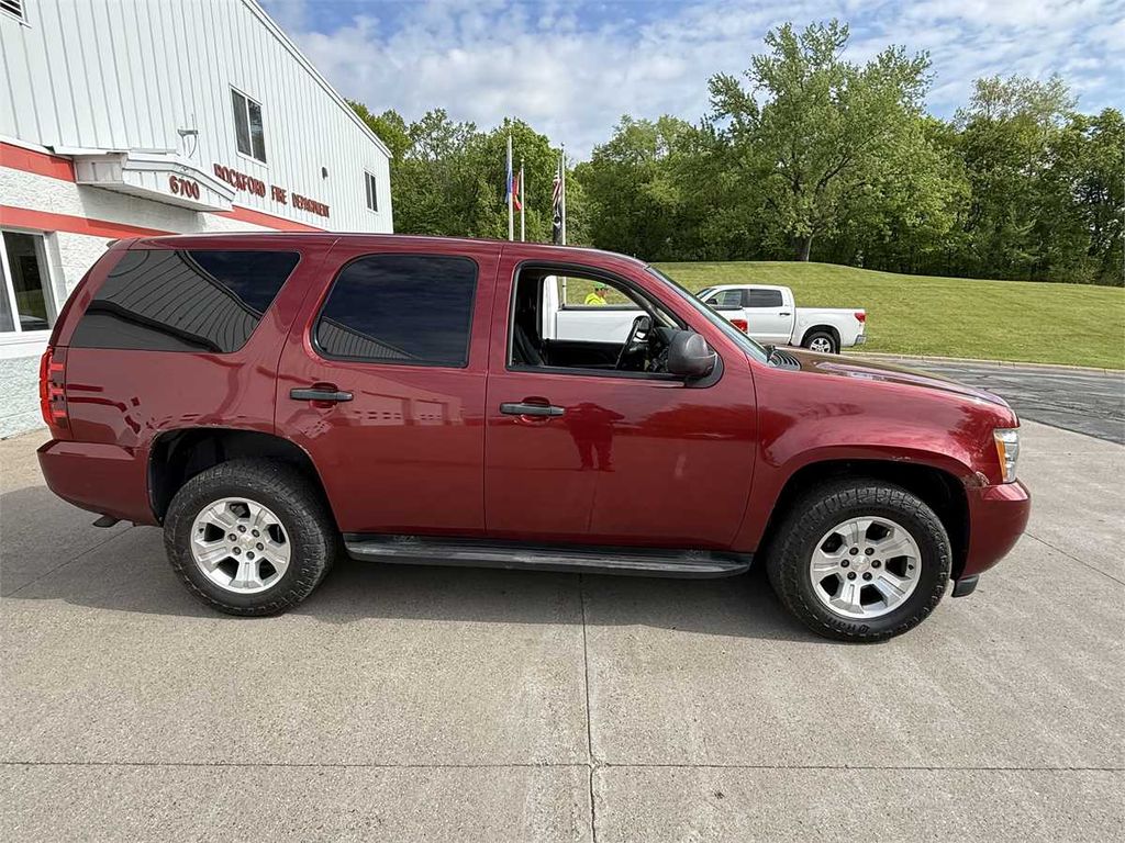 2010 Chevrolet Tahoe 4x4 - photo 1