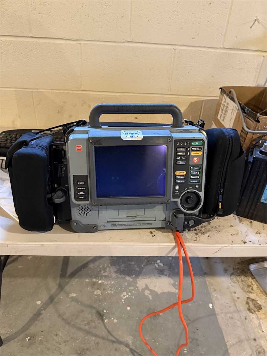 Life Pack Monitor - photo 1
