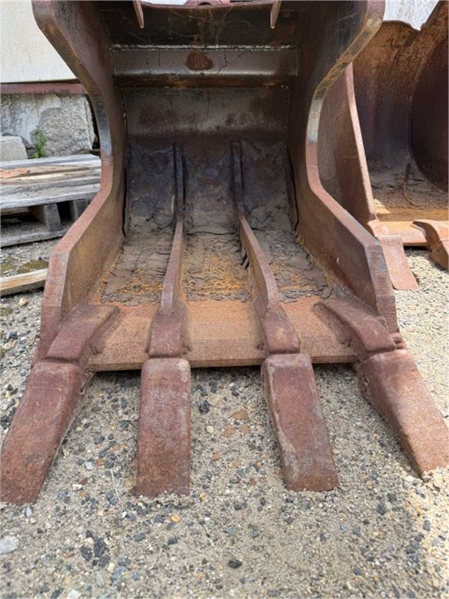 WAINROY BUCKET FOR EXCAVATOR - photo 1