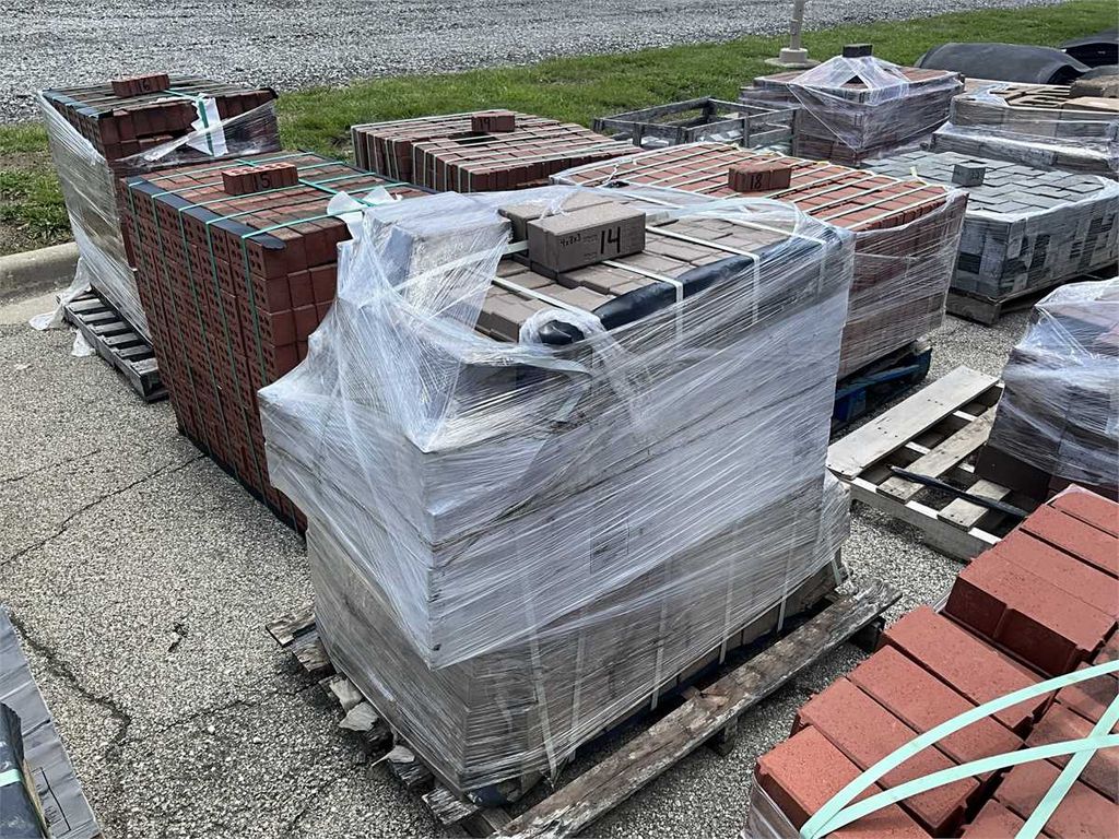 One Pallet of Belden Clay Pavers (Color: Brown) - photo 1