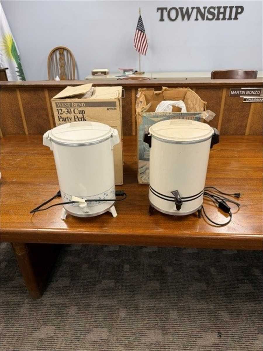 West Bend Perk Coffee Pots - photo 1