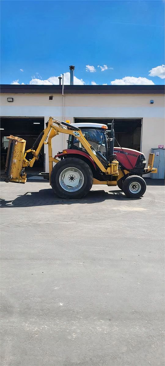 2004 Case MXU 100 2WD Roadside Mower - photo 1
