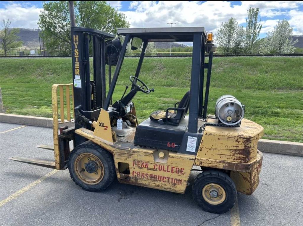 Hyster Forklift - photo 1