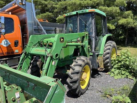 1996 John Deere 640 Loader