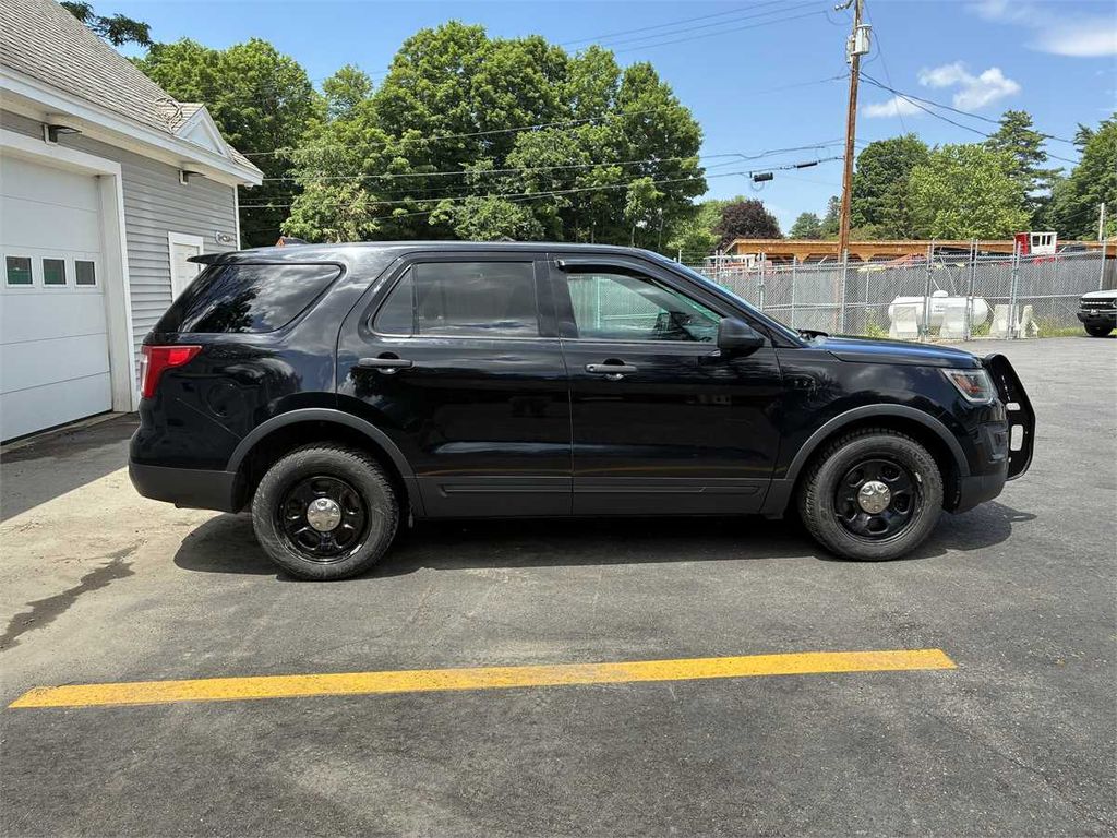 2017 Ford Interceptor SUV - photo 1